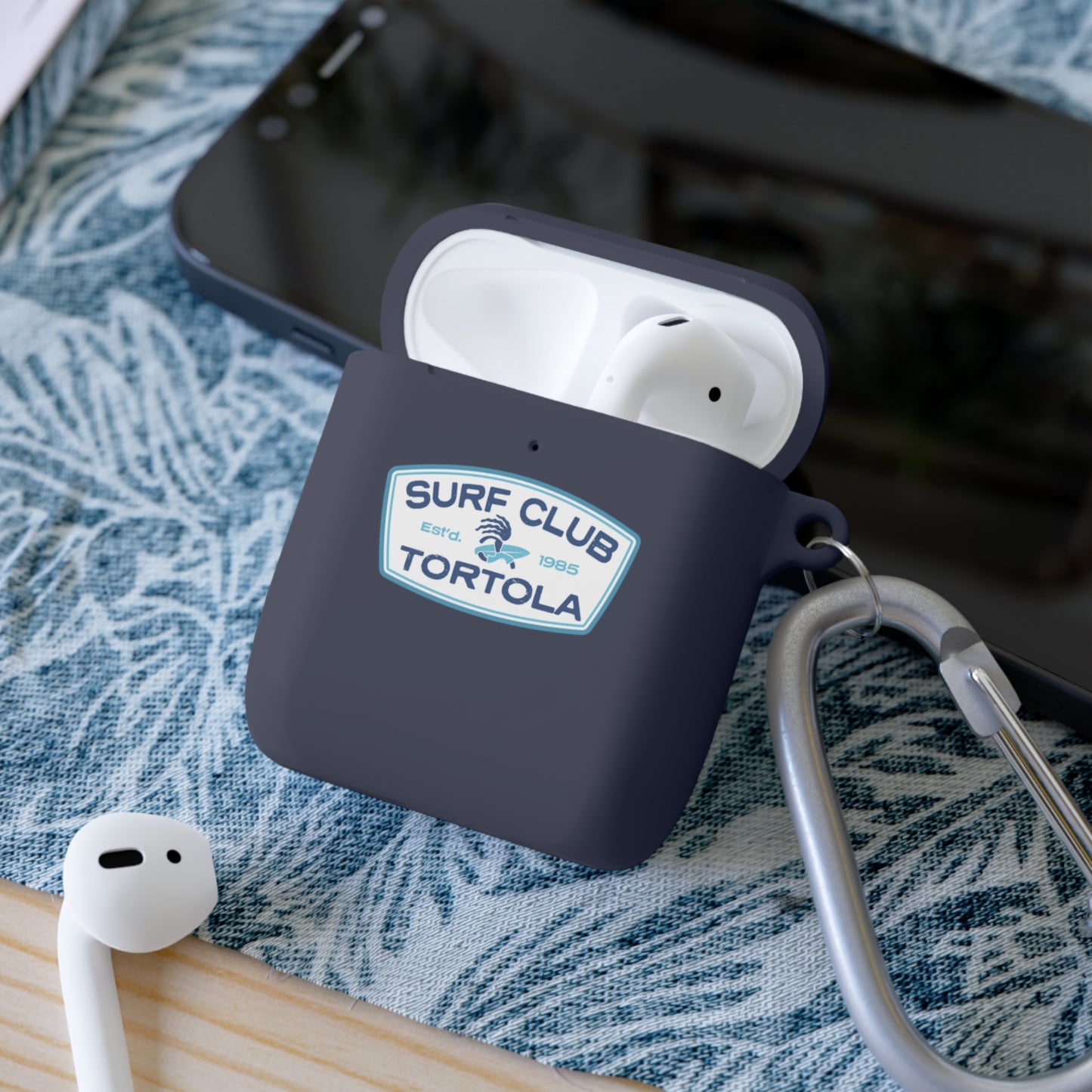 "Surf Club Tortola” AirPods and AirPods Pro Case Cover